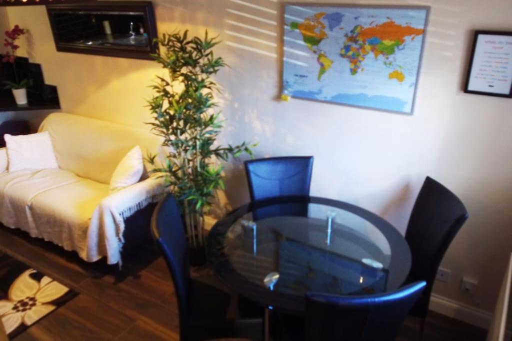 Must See, Quality 1 Bed, Romford, 20 Mins C.London Ngoại thất bức ảnh